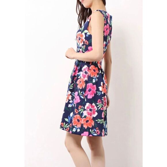 Vince Camuto Sleeveless Floral Fit and Flare Mini Dress - Picture 2 of 13